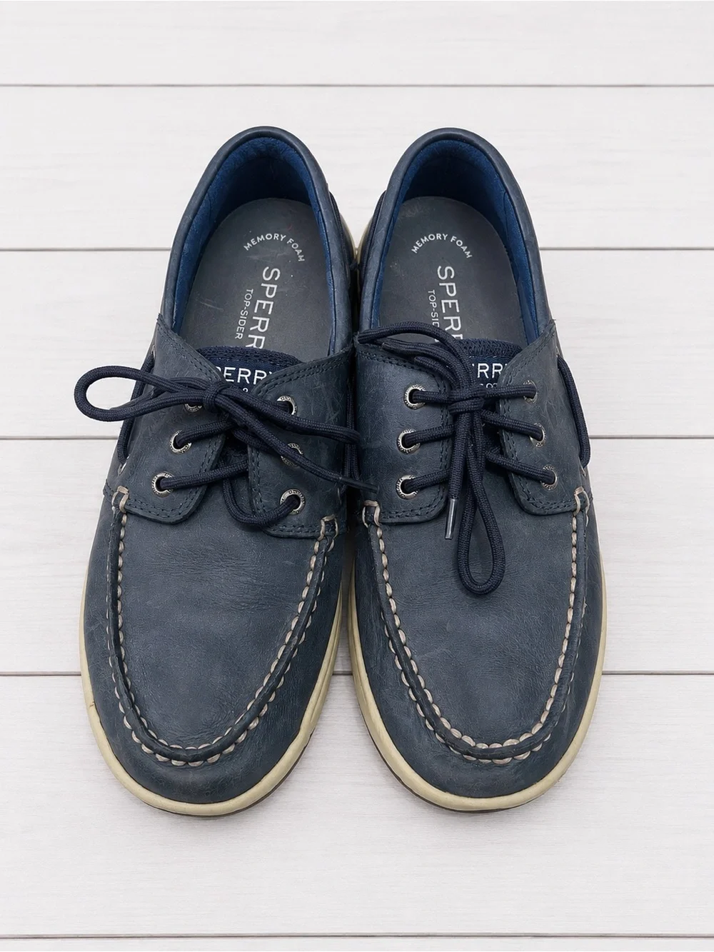 Sperry Men's Dark Blue Leather Boat Shoes with Tan Sole